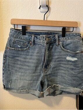 Old Navy Distressed Light Wash Denim Shorts
